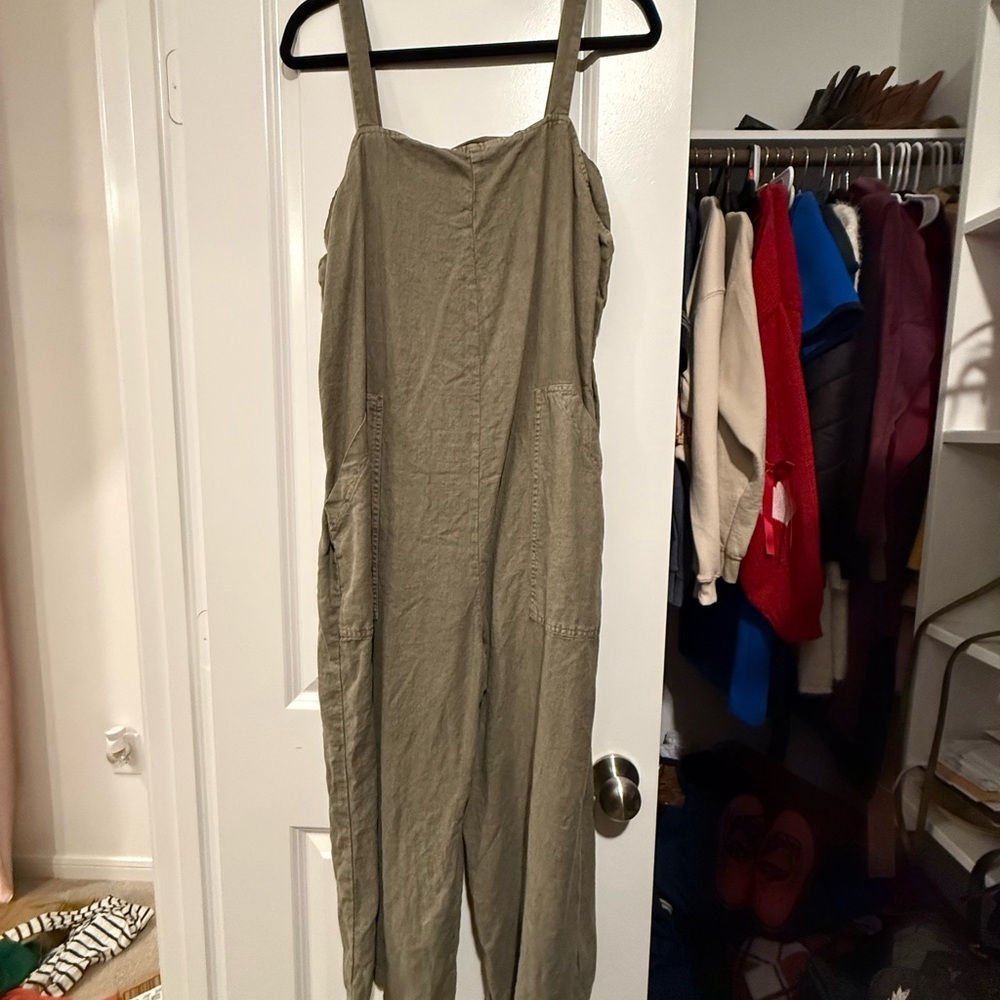 Universal Thread Olive green Jumpsuit